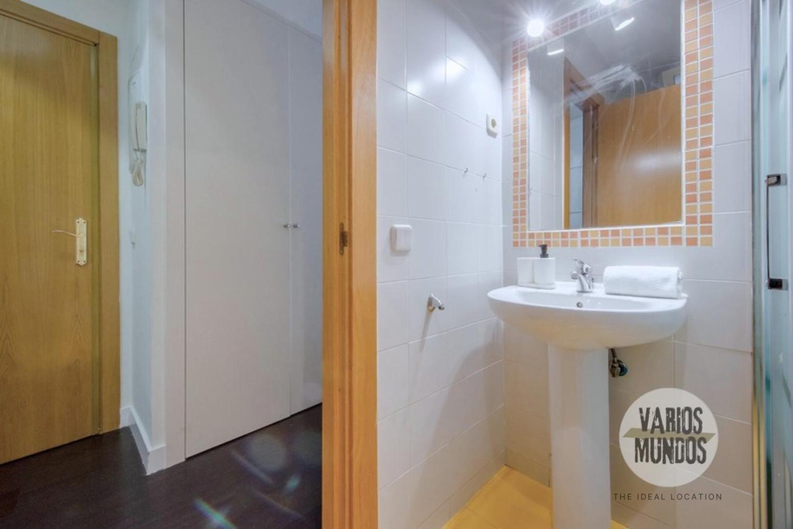Refugio Cultural Para 3, En Plaza De Chueca Madrid Ngoại thất bức ảnh